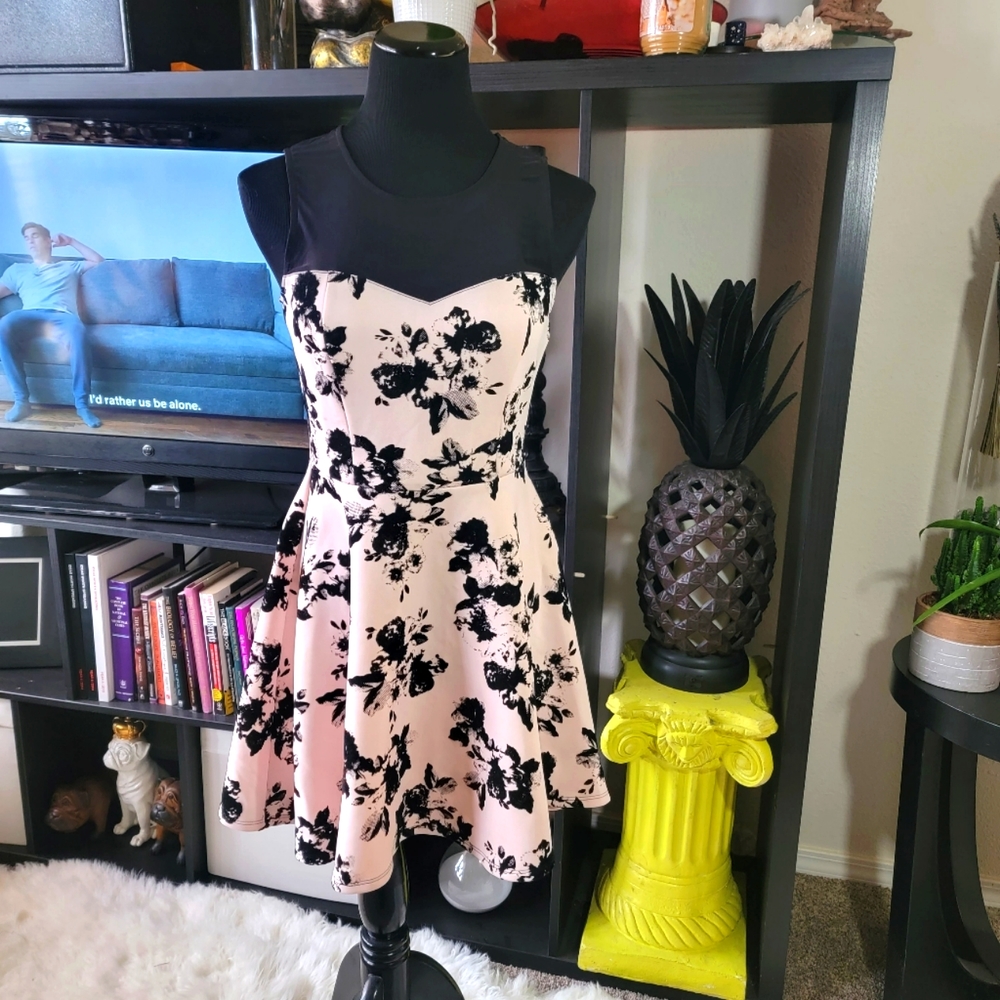 Trixxi mesh top Sleeveless Floral fit and flair dress pink black sz L